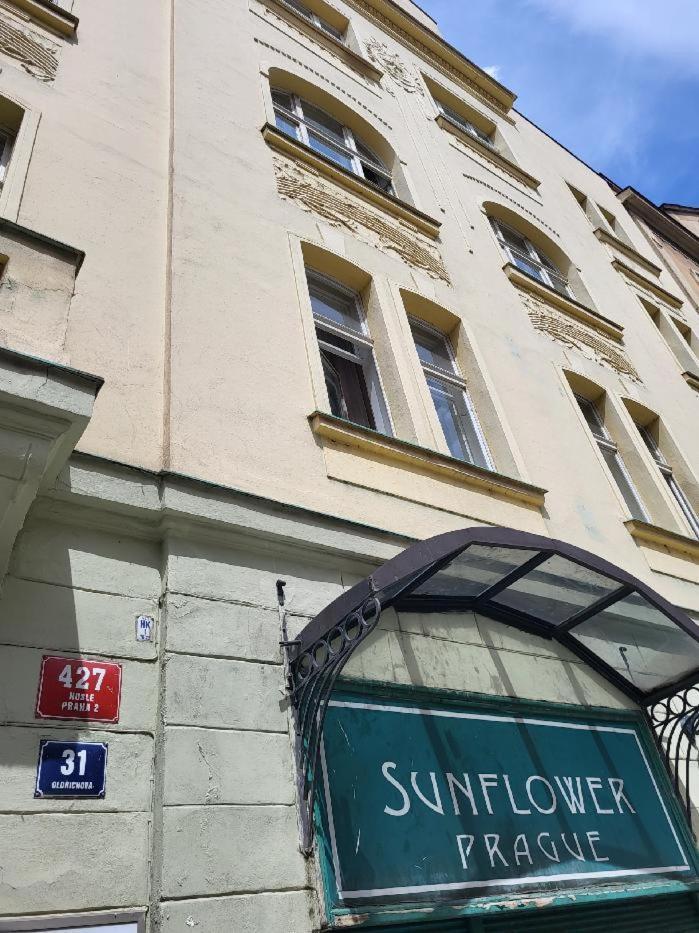 Sunflower Prague Apartments And Suites Exterior photo
